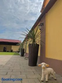 La Mimi Villa - Image 3
