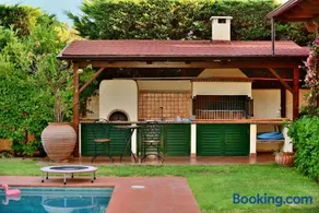 Pool Villa Desmira - Image 4