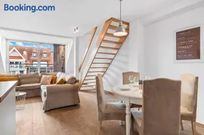 Casiola - Charming Duplex with Terrace in Knokke - Image 1
