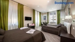 Mia Suites - Image 4