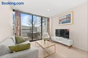 Spacious 3-Bedroom Apartment + Lifestyle Amenities - Image 1