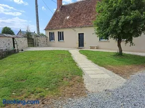 Charmante maison avec jardin, proche de George Sand, circuit auto, hippodrome, plans d'eau et nature. - Image 3