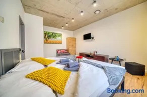 HM Apartments - Image 3