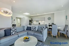 18 Woolacombe East - Luxury Apartment at Byron Woolacombe, only 4 minute walk to Woolacombe Beach! - Image 5