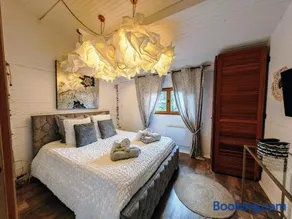 Ô85 - Cottage & Jacuzzi - Image 2