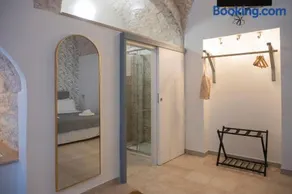 Jacuzzi IV Monte romantic suite with hot tub - Image 3