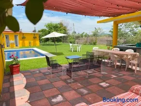 "Casa San Miguel" Alberca privada, jardín, wifi, proyector,asador a 15 min de Cuautla en Morelos - Image 1