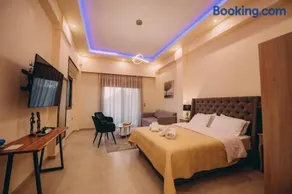Nicolas Luxury Suites - Image 1