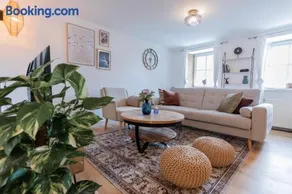 Cozy I Ruhige Ferienwohnung nahe Mosel & Natur mit Parkplatz - Image 1