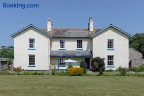 Elberry Farm - unique seaside farmhouse - Image 1
