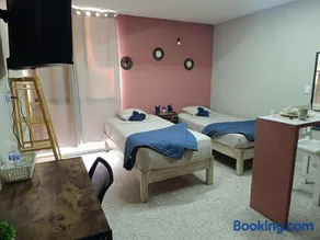Habitación 102 Cordoba Centro Estacionamiento - Image 2