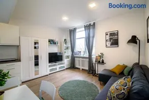 Modern 1BR / Near Gates of Dawn / Special Offer - Image 1