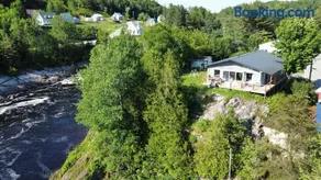 River View - Chalet des Chutes - Image 1