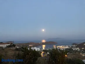 Spitaki Serifos Studio - Image 4