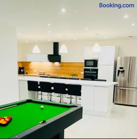Villa 220 m2 avec 5 chambres 6 lits doubles 2 toilettes 2 salles de bain - Image 2