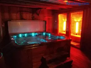 Sea You Soon privé kamer met jacuzzi en sauna - Image 1