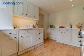 3 Bed in Snape oc-g29478 - Image 2