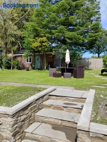 Y Caban-The Cabin-2 Guests-Private Parking-Fast WIFI - Image 2