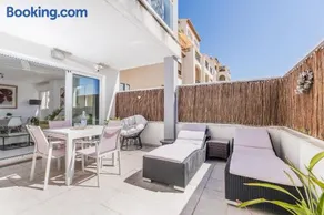 Beautiful Apartment, 350m from the Arenal beach, sleeps 6, private covered parking, 2 outdoor terraces - Image 2