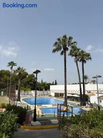 Apartamento con 2 Habitaciones, Coqueto, Acogedor en Calablanca - Image 4