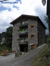 Apartaments La Canal - Image 1