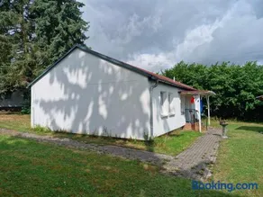 Bungalow 1 - 4-Raum-Wohnung mit Küche und 2 WC Duschen in Ohrdruf-Crawinkel - Image 3
