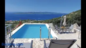 Villa Kristina - Ferienhaus Baška Voda - Topići, Private Outdoor Swimmingpool - Image 2
