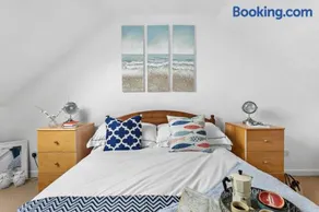 Pippin Cottage - Character Cottage with the spirit of the sea - Image 2