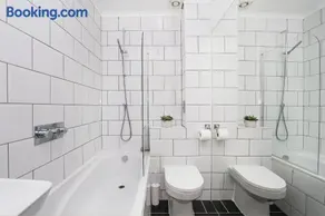Flat in the heart of Shoreditch High Street! - Image 4