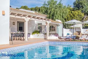 Villa Adora by Abahana Villas - Image 2