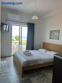 Golden Beach Sea View - Image 4