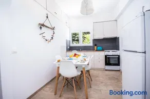 Irini Apartments and Studios - Image 1