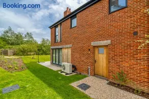 Luxury property with access into Spa on a nature reserve Beaumont Village 5 BV05 - Image 2