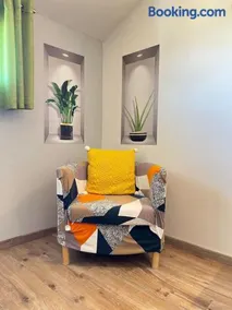 Le Faubourg Bonnefoy AC Studio Toulouse - Image 3