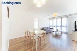 A350 Suites - Appartement climatisé, 2 chambres - Image 3