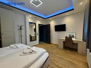 Hotel Montenegro - Image 3