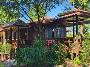Thakrayang Brass Artisan Home Stay - Image 1