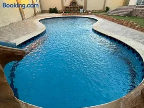 فيلا للايجار اليومى فى الريف الاوربي طريق مصر اسكندرية الصحراوي قريبة من مطار سفنكس وبجوار هايبر وان الصحراوي- 5 غرف نوم-حمام سباحة-شواية- كيدز ايريا- جيم- بلياردو - Image 3