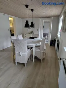 Charmerende byhus i Struer Midtby - Image 4