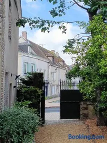 Les Suites Marcel Proust - Image 1
