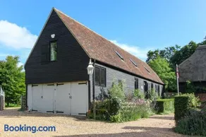 Duckpitts Barn - Image 1