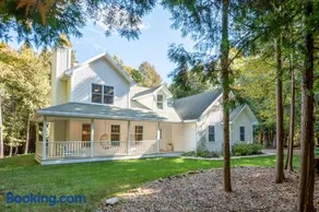 White Cedar Retreat - Image 3
