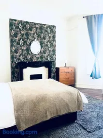 Room near Anfield - Great Value Stay - Image 4