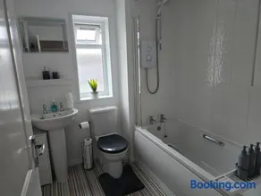 Bridge View Stayz - Image 4