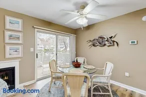 Sea Colony - 10008 Evergreen - Image 2
