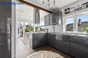 Charming Seaside Home with Fjord Views - Image 2