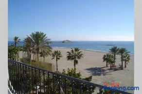 Apartamento primera linea vistas al mar - Image 1