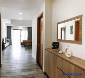 10_Biệt thự Cao cấp View Hồ_350m2 BBQ hồ bơi sân vườn_gần cầu ra biển - Image 4