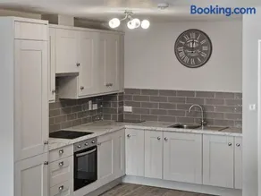 Brogans Apartments - Image 3