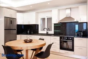 Thea Home - Image 3
